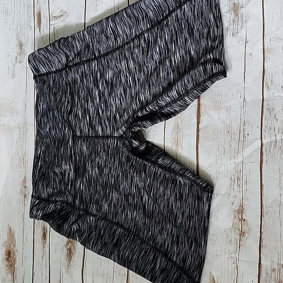 Phisockat Space Dye Black High Waist Yoga Pants with Pockets and Tummy Control - Picture 9 of 12